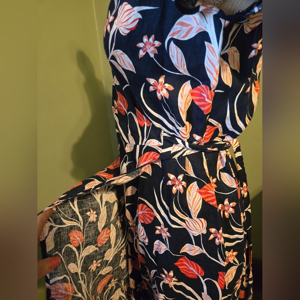 Draper James SIZE 6 Wrap Dress Summer Navy Orange Floral 100% Linen Woman's a1 - Picture 8 of 12